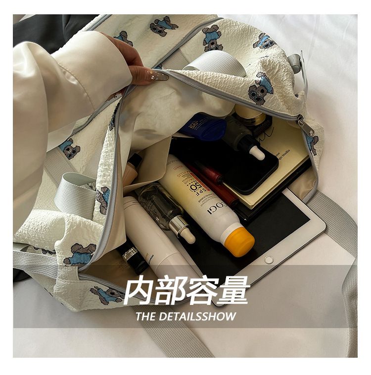 Large capacity travel bag, expandable, wet and dry separation