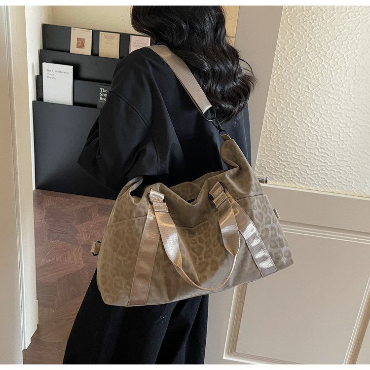 Große Damen-Reisetasche mit großem Fassungsvermögen, leicht