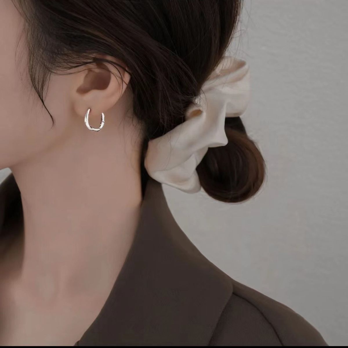 S999 sterling silver Möbius loop ear hoops