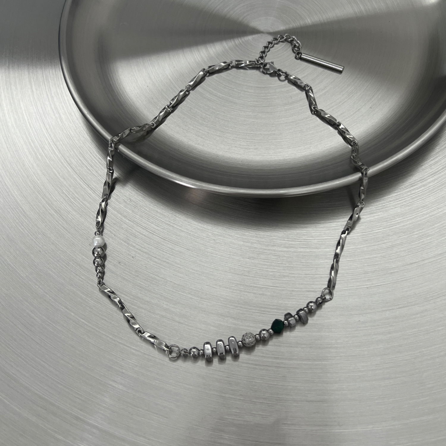 Titanium Steel Necklace Men's Fashion Hip-Hop Niche Premium Design Handsome Clavicle Chain Men's Cool Style Accessories for Men