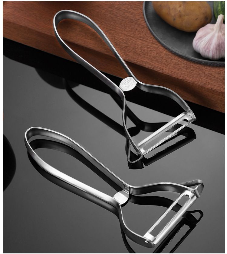 Multifunctional stainless steel fruit and vegetable peeler