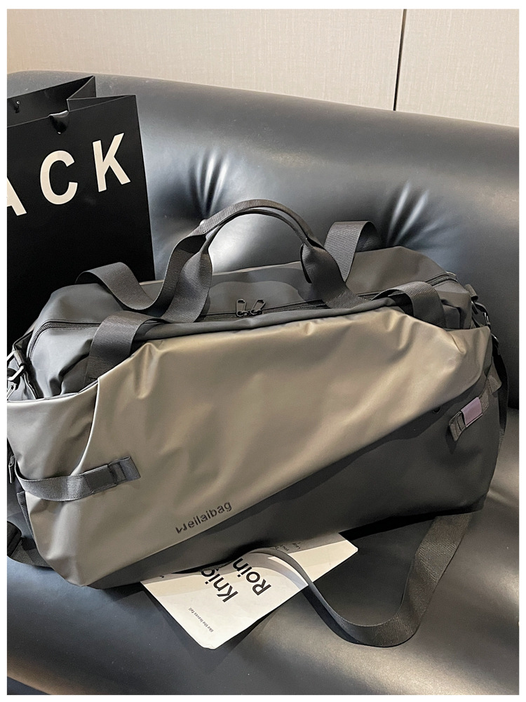 Large capacity dry-wet separation travel bag