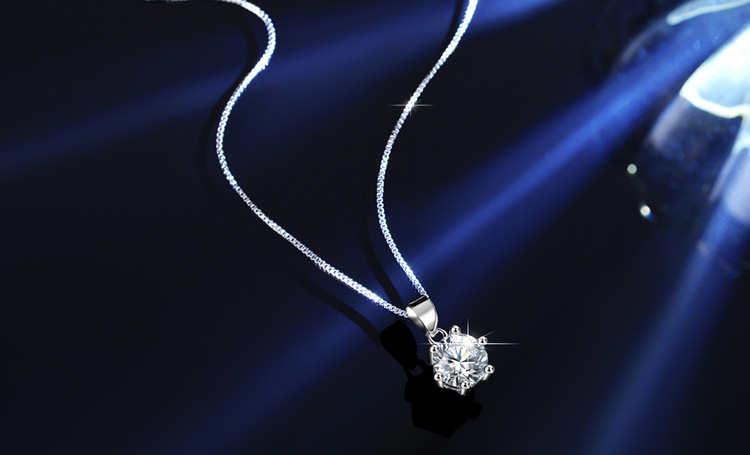 Moissanit-Anhänger-Halskette S925 Sterlingsilber rhodiniert
