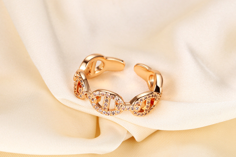 Gold-plated pig nose ring, full diamond set