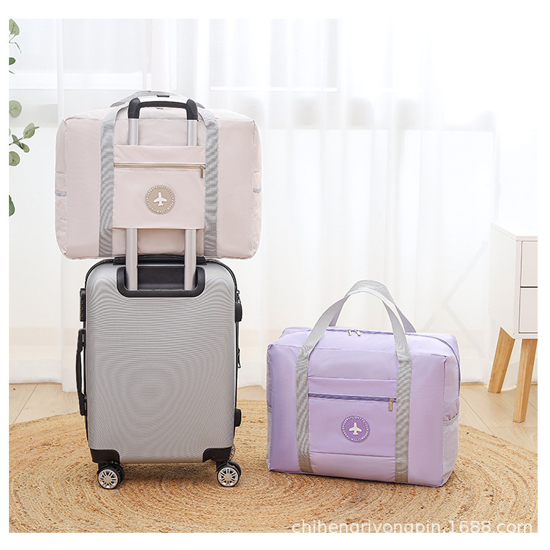 Großvolumige faltbare Reisetasche