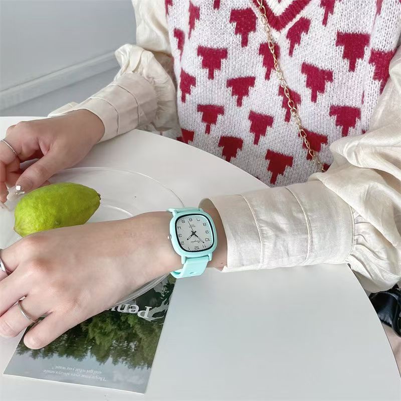 Square face quartz watch, white, for students