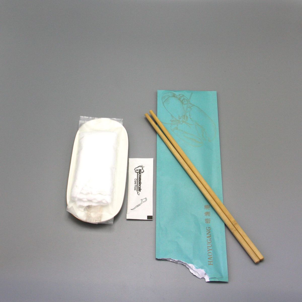 Disposable wet wipes and chopsticks set