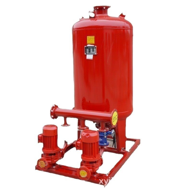 Fixed pressure tank for tower-less water supply system