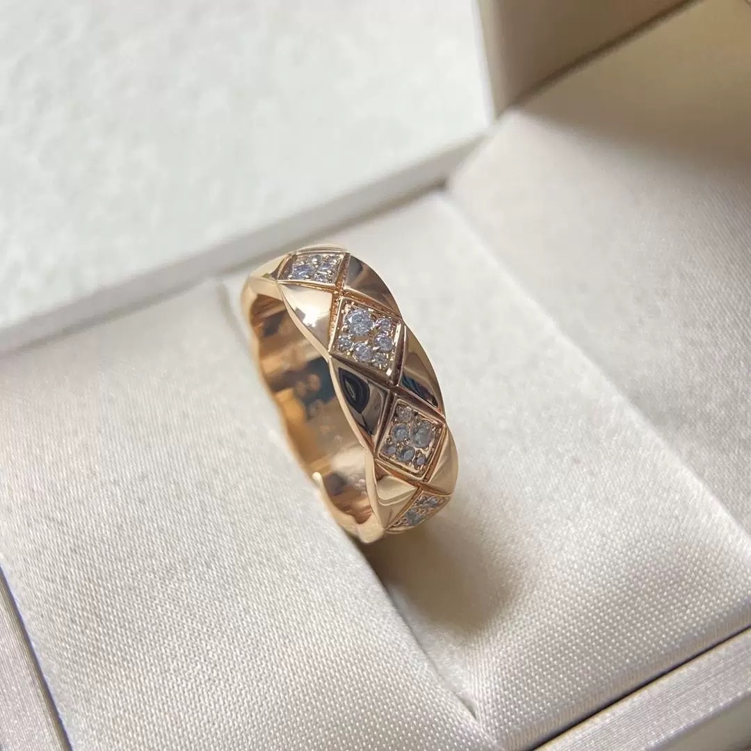 Coco-style quilted diamond couple ring, rose gold CNC