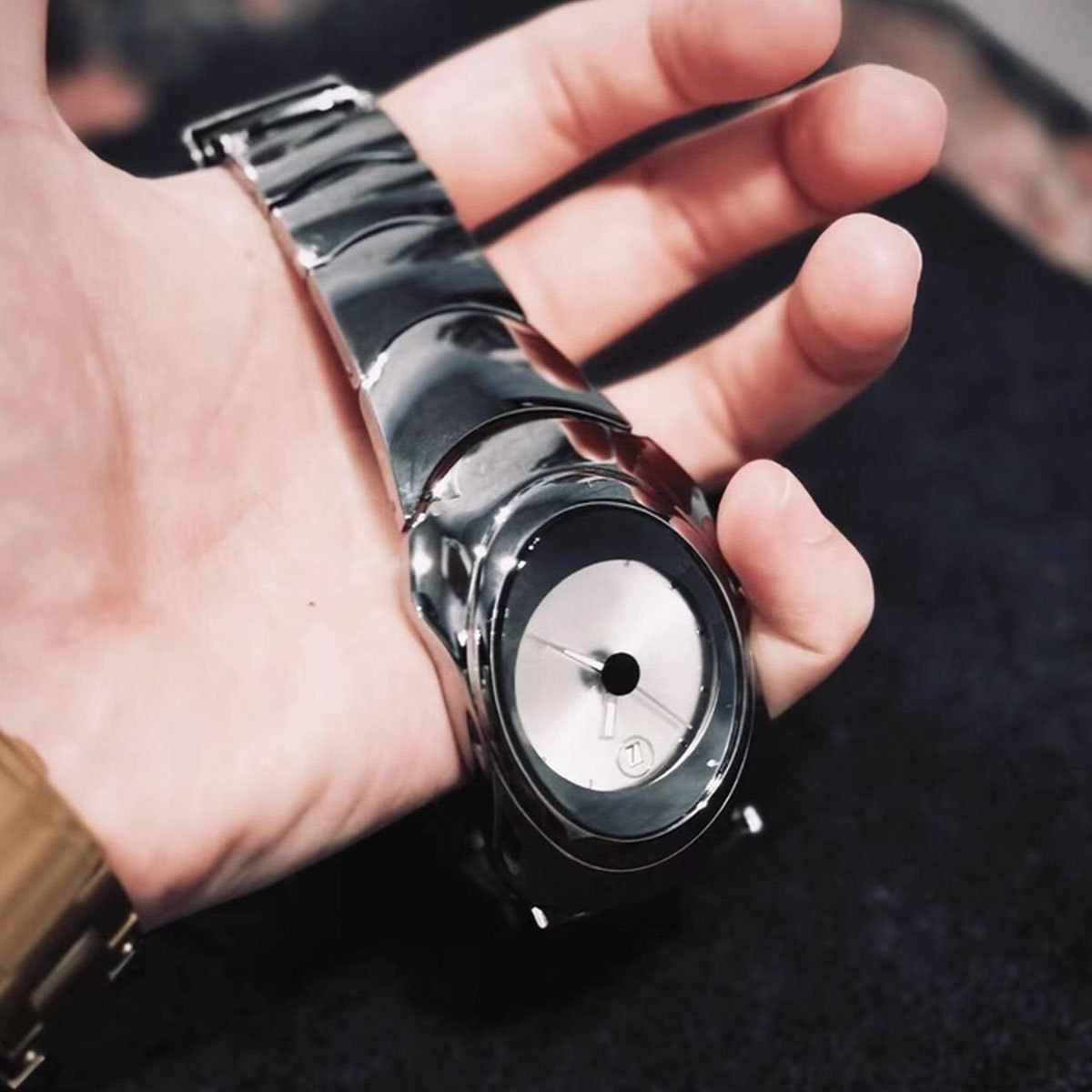 Women's Luxury Watch Calendar Waterproof Quartz Versatile