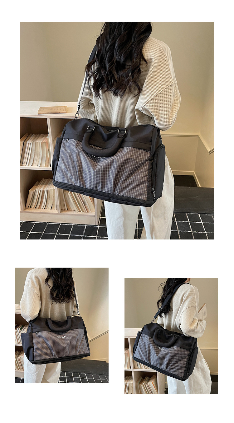 Expandable travel bag with shoe compartment, wet-dry separation