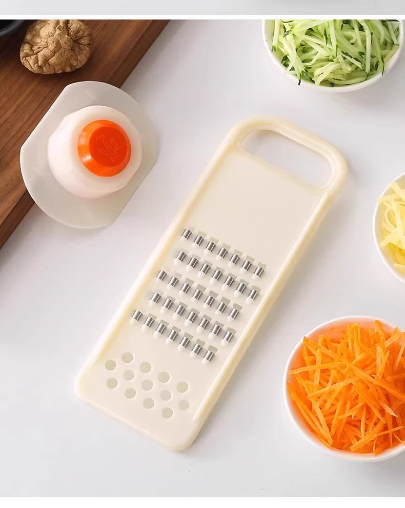 Multifunctional kitchen grater, potato shredder