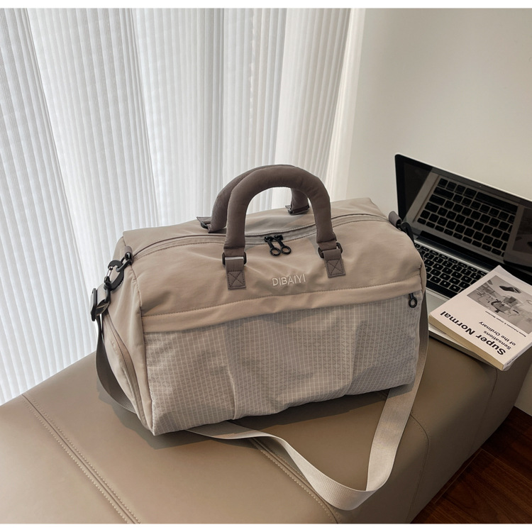 Large-capacity unisex travel bag dry-wet separation waterproof