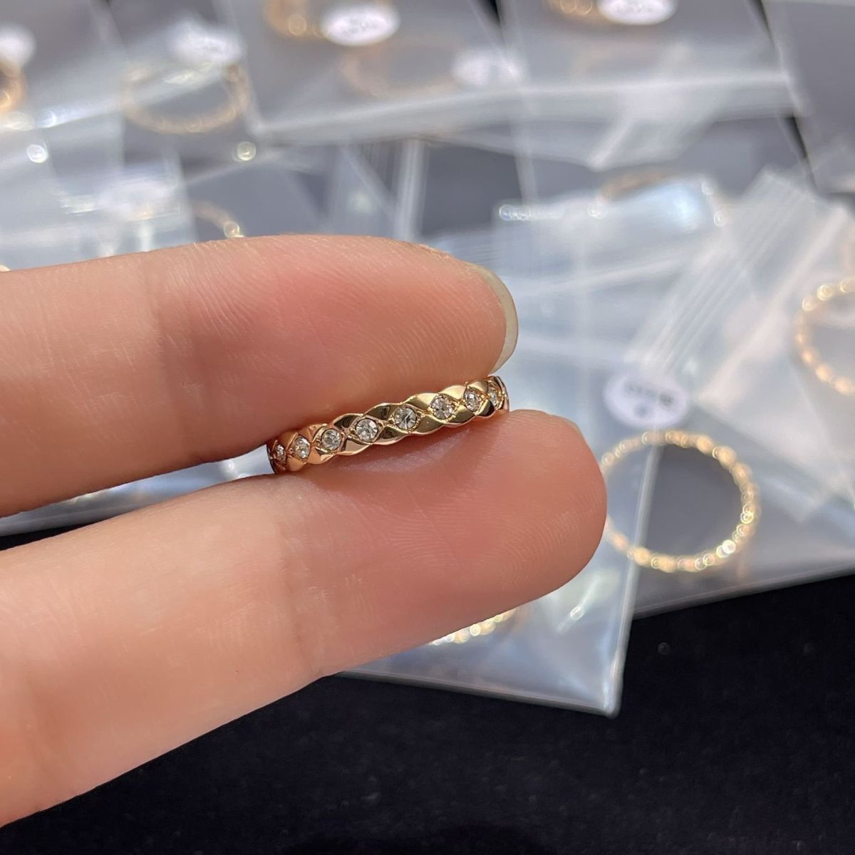 Xiangja 18k Gold plattiert Coco Rautenmuster Ring