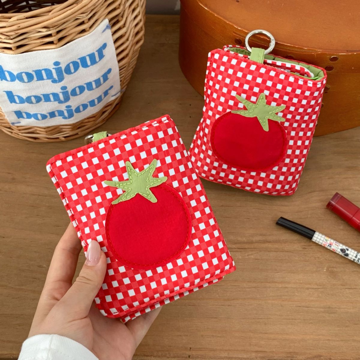 Passport holder, red plaid design, portable mini storage