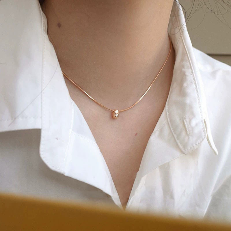 Mini-Bubble Goldperlen-Halskette, einfaches Design
