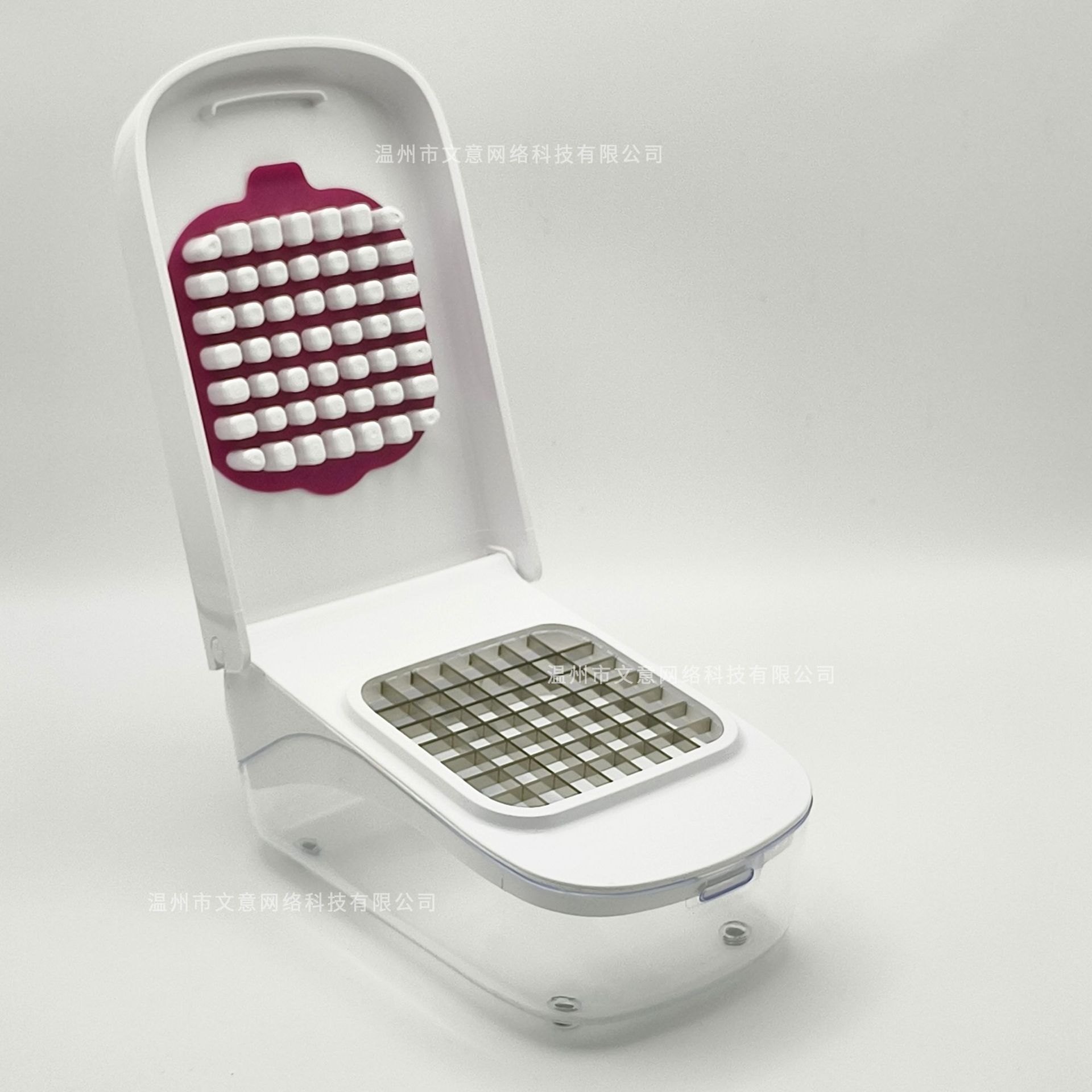 Multifunctional Vegetable and Fruit Chopper