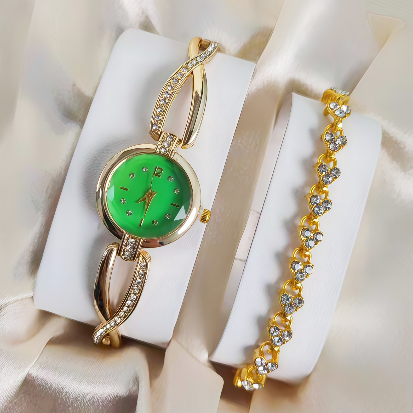 Diamant-Damenuhr Set mit kleinem Zifferblatt und Armband