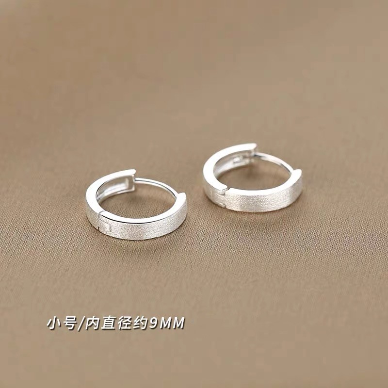 S999 Sterlingsilber-Ohrringe mit matter Kreisform für Frauen