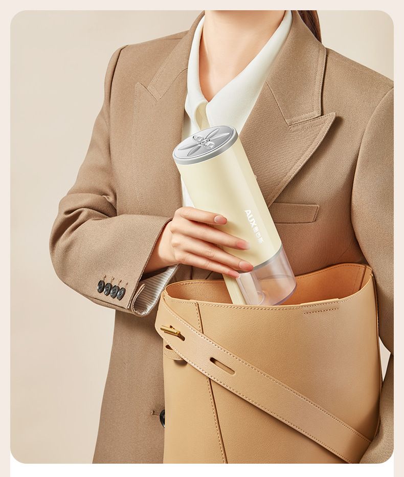 Oaks portable garment steamer, foldable handheld
