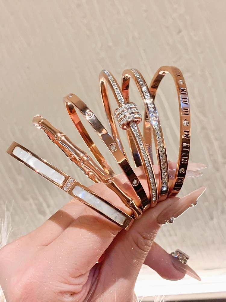 Zirkonia-Armband, leichtes Luxusdesign