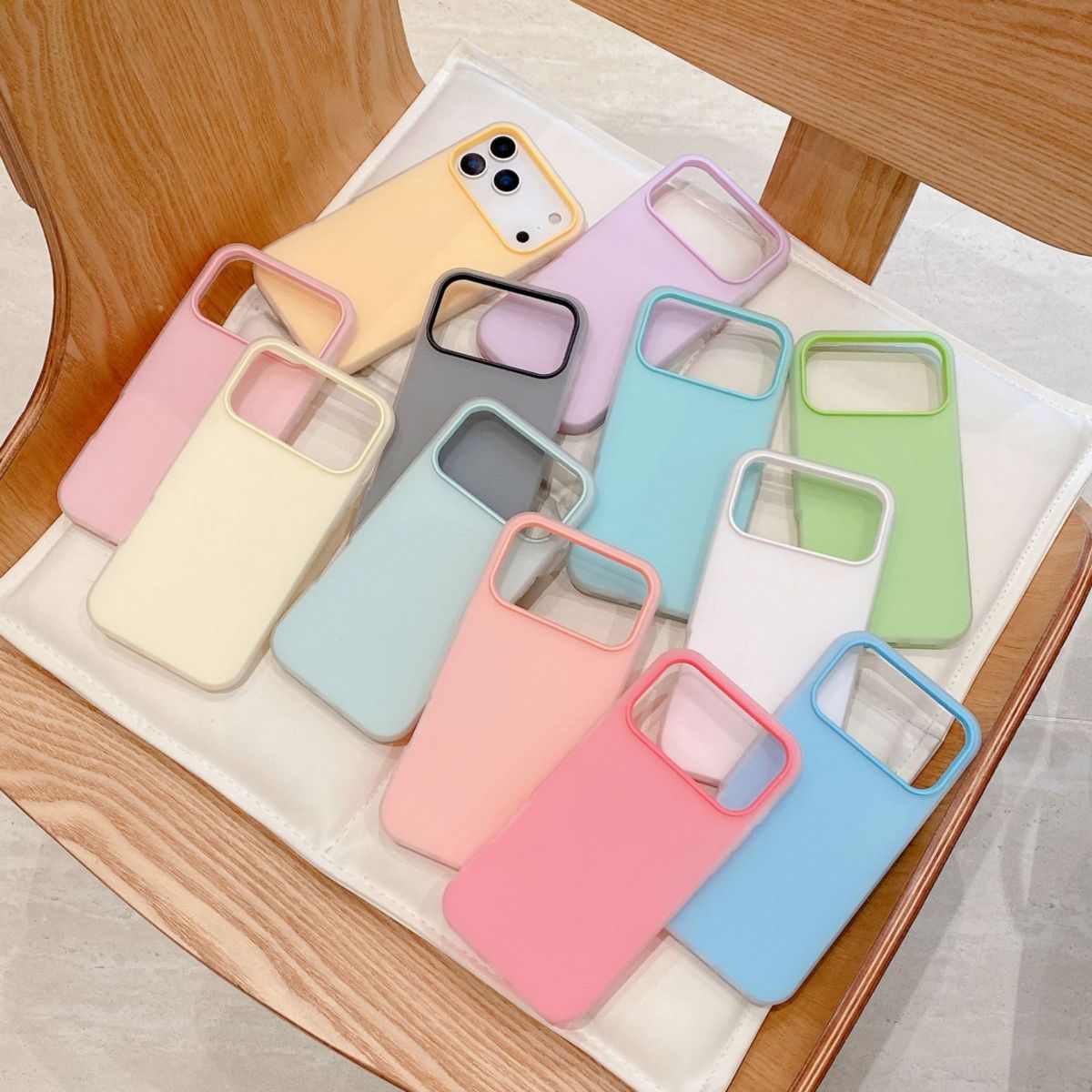 Apple iPhone 16 Pro Max 15 11 12 gel case 2-in-1 design