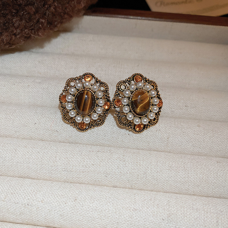 Gümüş iğne maillard geometrik küpe, vintage, hafif lüks