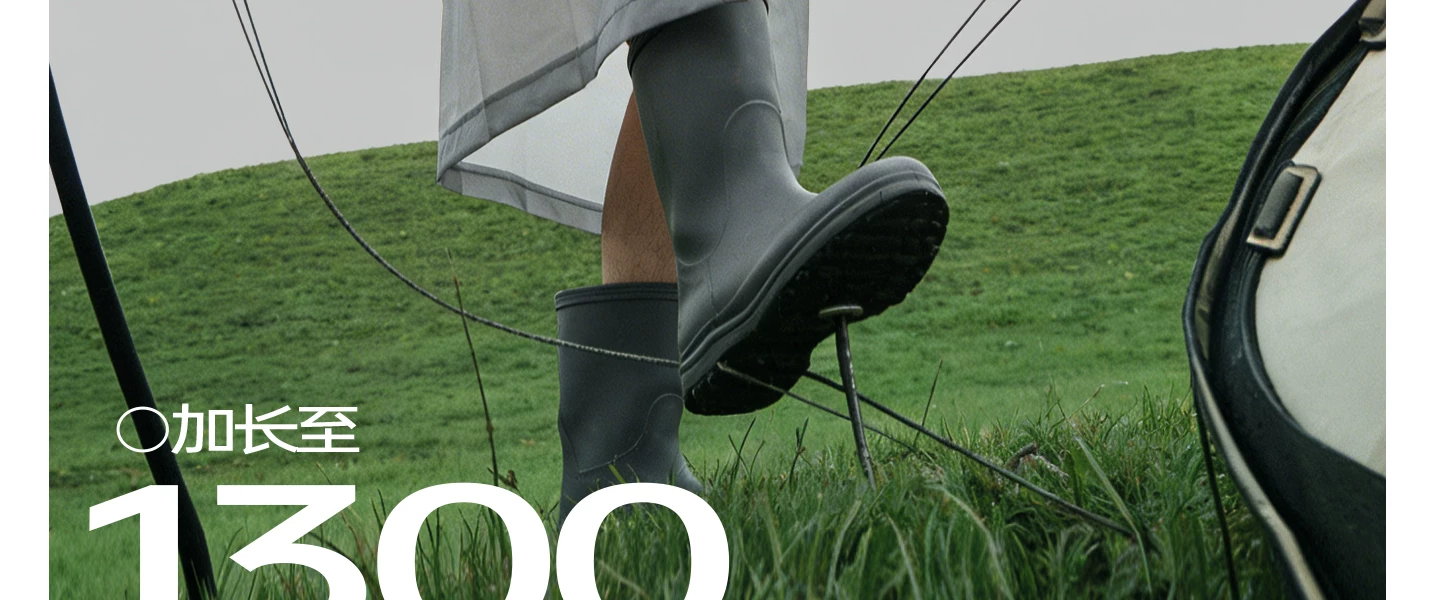 Reusable long raincoat, heavy rain protection