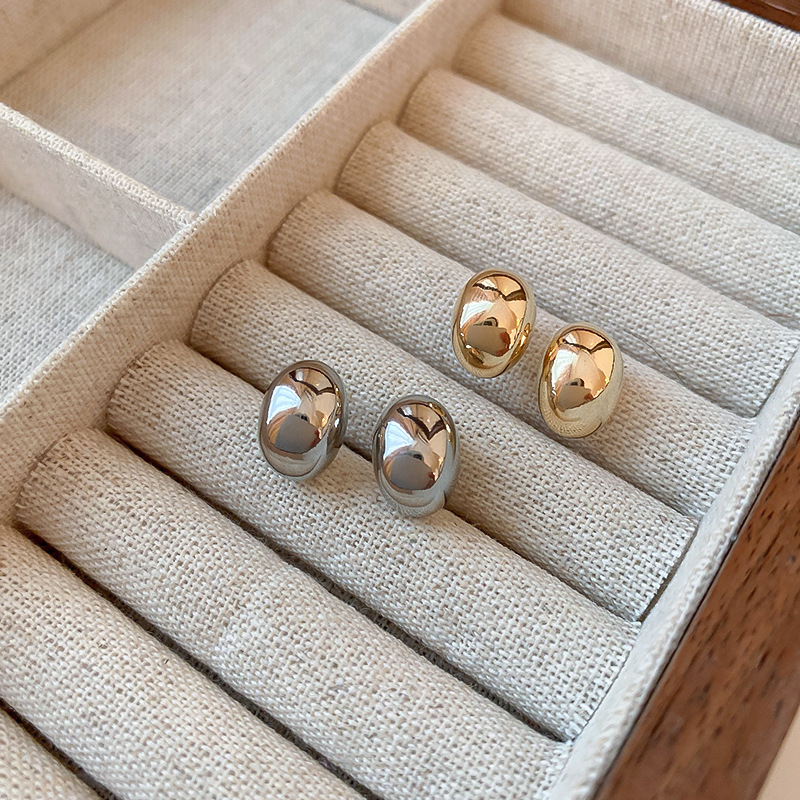 Gold-plated silver bead stud earrings, metal style