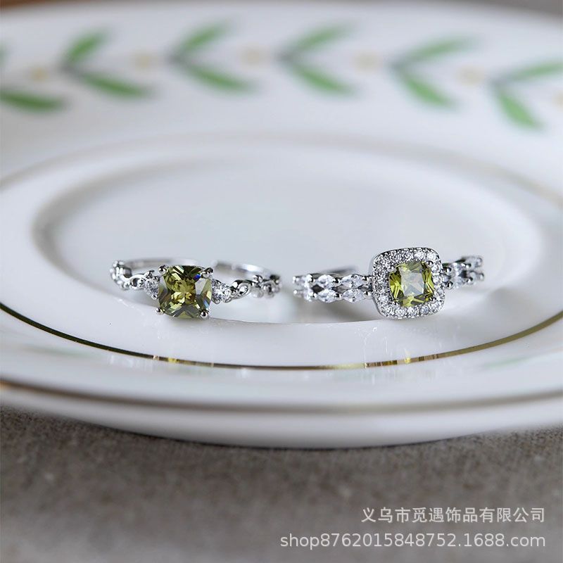 Vintage sparkle zircon open ring for women