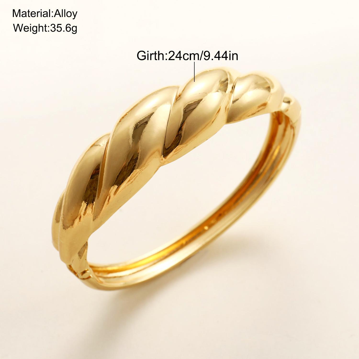 Acrylic mirror finish bracelet, glossy open-mouth