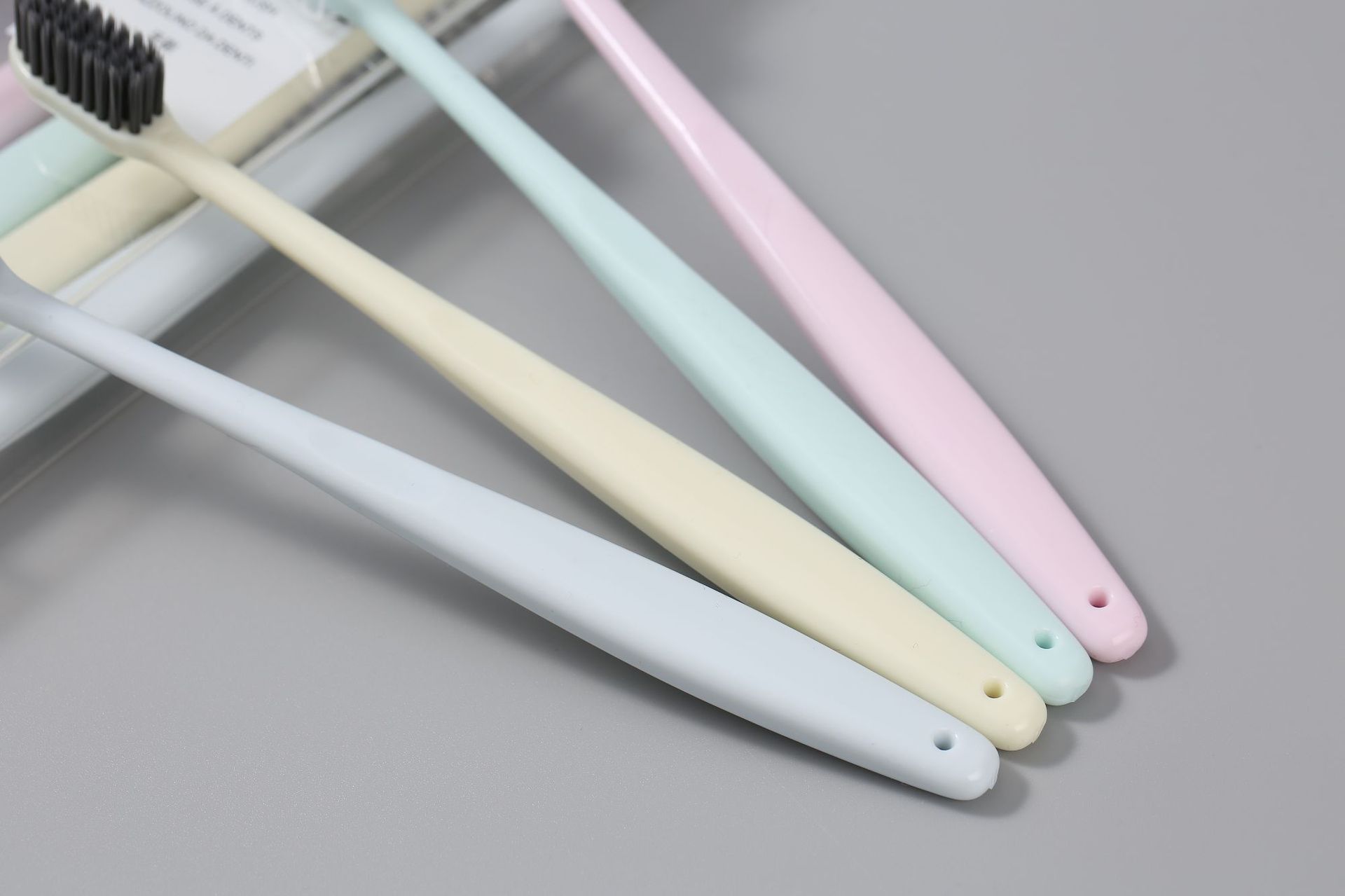 Japanese-style toothbrush 4-pack, medium soft bristles