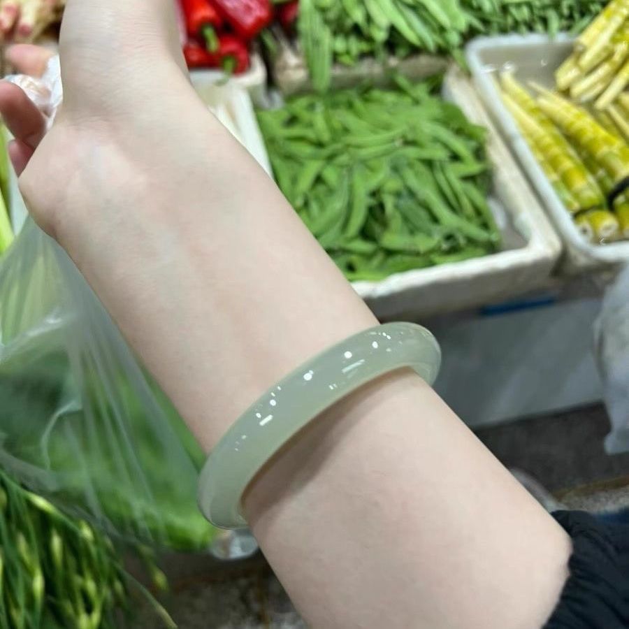 Hetian-Jade-Armband, Xinjiang, natürlich, geölte Rundform