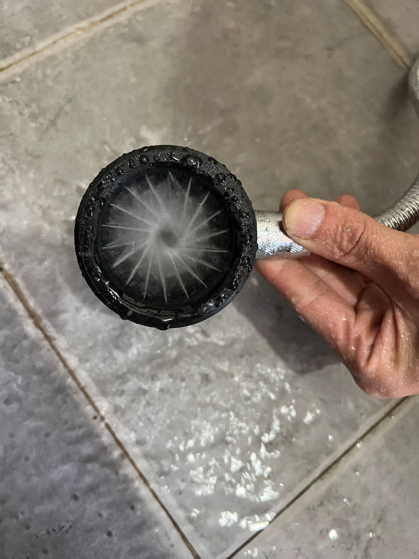 Showerhead, high-pressure, ring-shaped increased water flow
