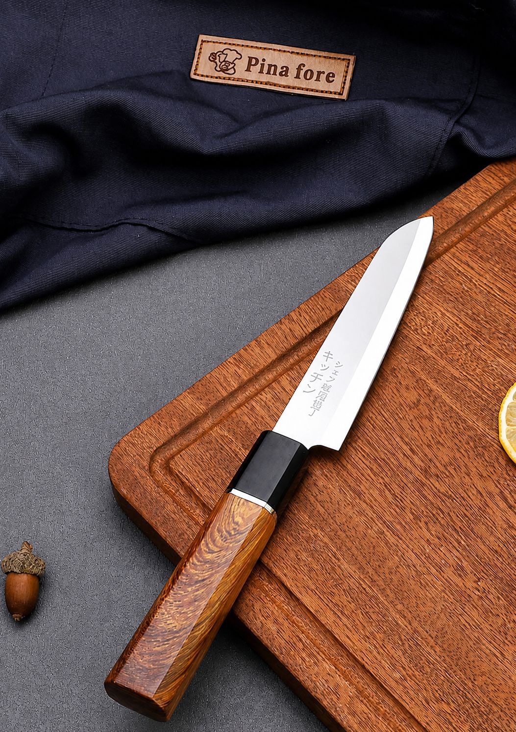 Kitchen knife set with chef knife and fruit knife