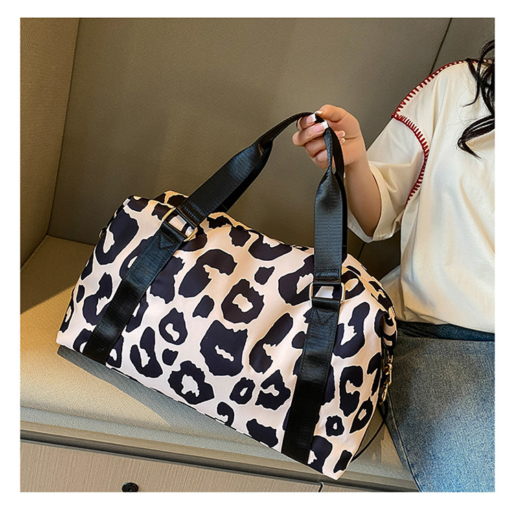 Travel Bag, Large Capacity Cow Print, Carry-on