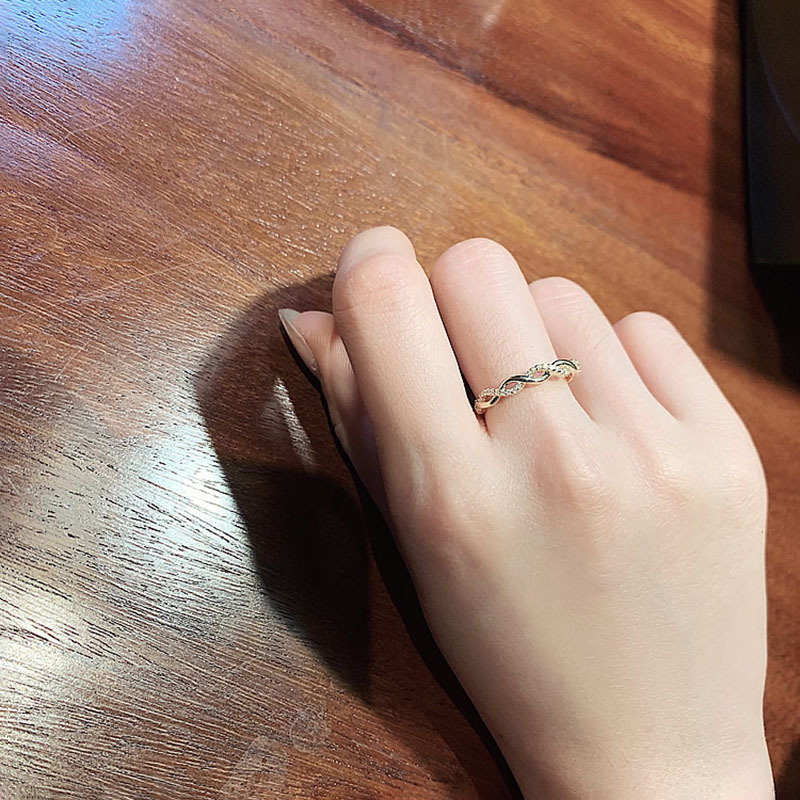 Geflochtener Ring Damen, luxuriöses offenes Design mit Kristallsteinen