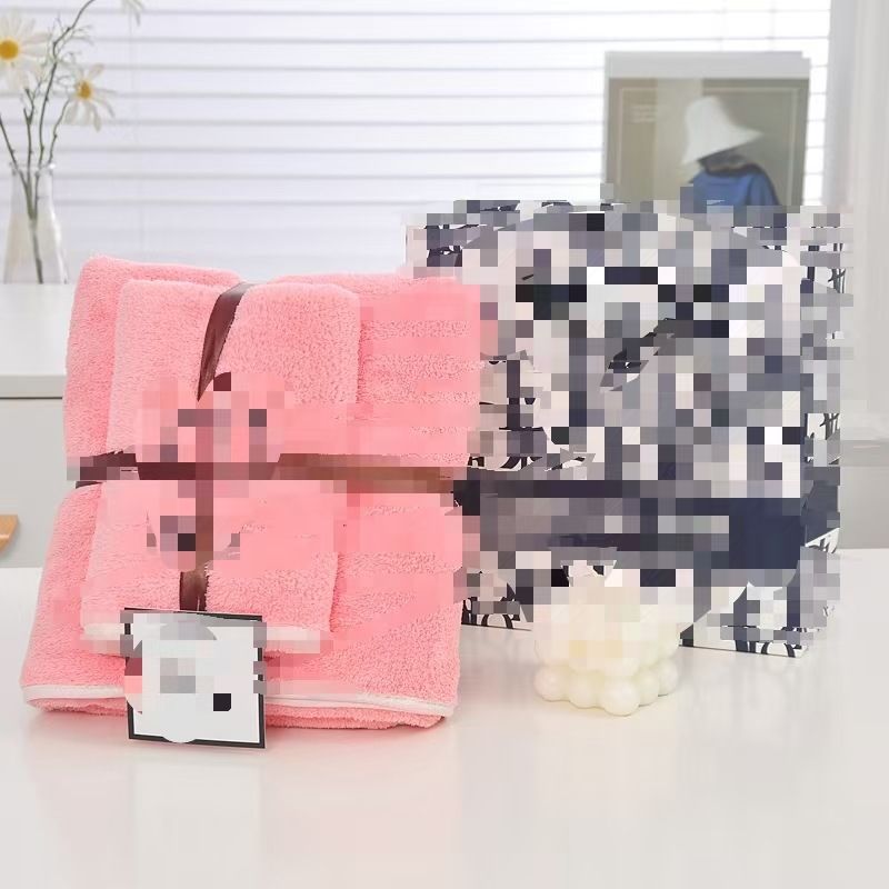 Banyo havlusu 2'li set, mercan kadife, hızlı kuruyan