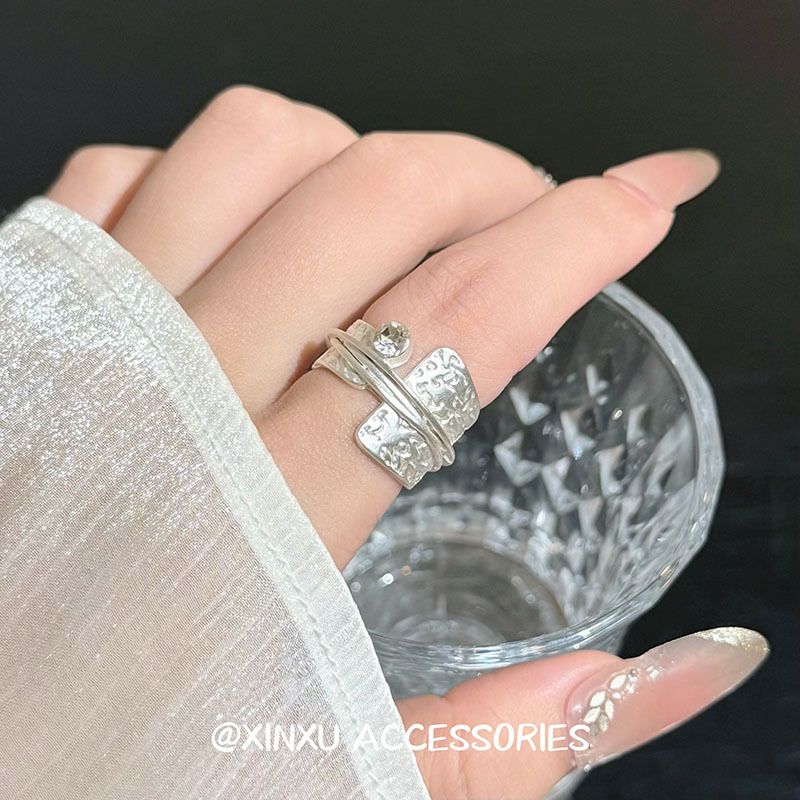 Multi-layer ring, wide band, shimmering diamond, versatile
