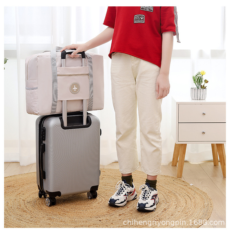 Großvolumige faltbare Reisetasche