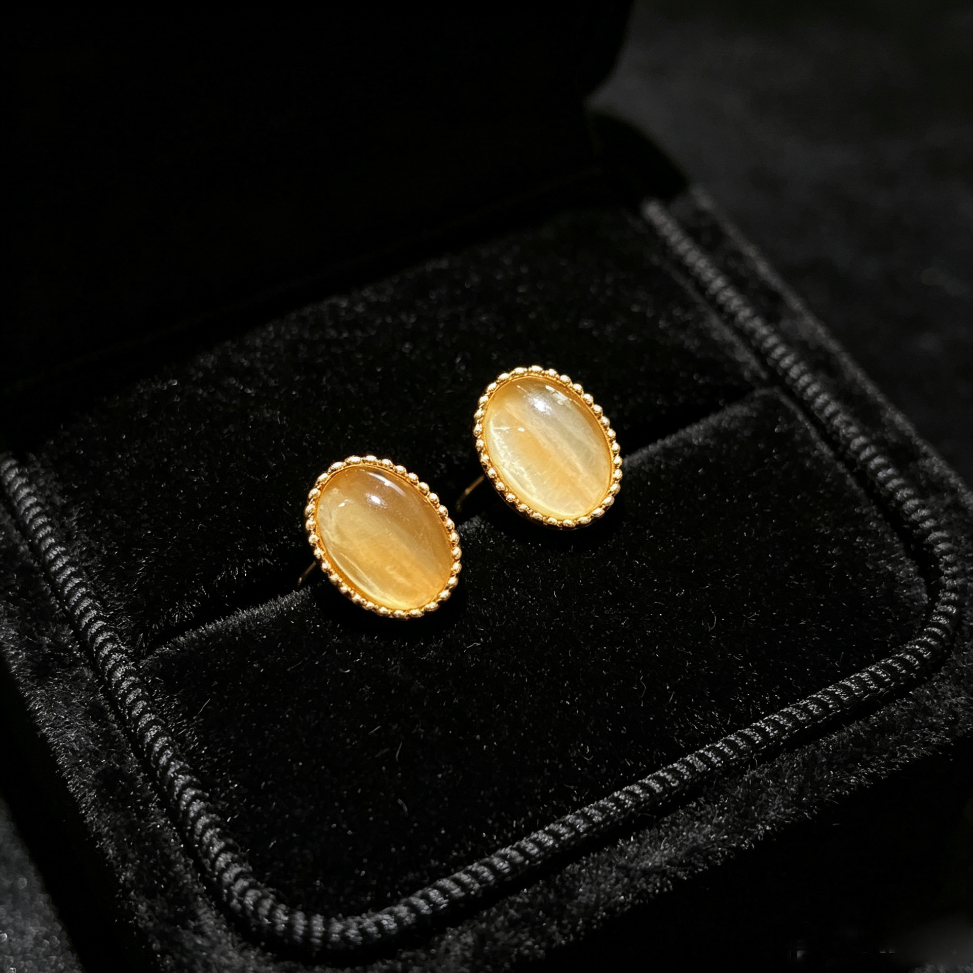 S999 Sterling Silver Zircon Stud Earrings Women