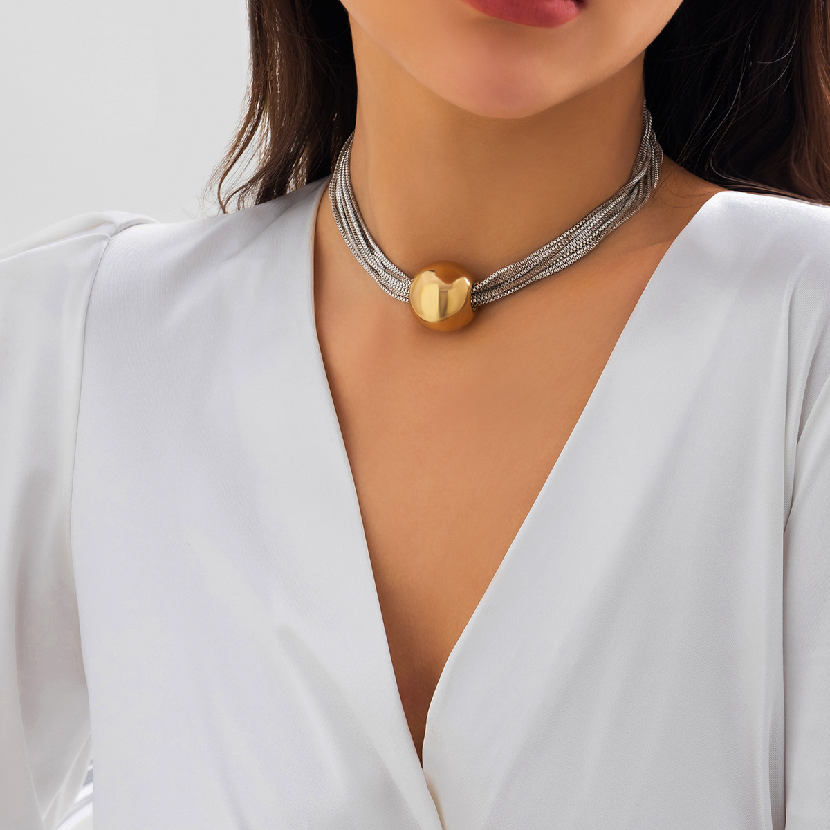 Multi-layer chain pendant necklace with spherical design