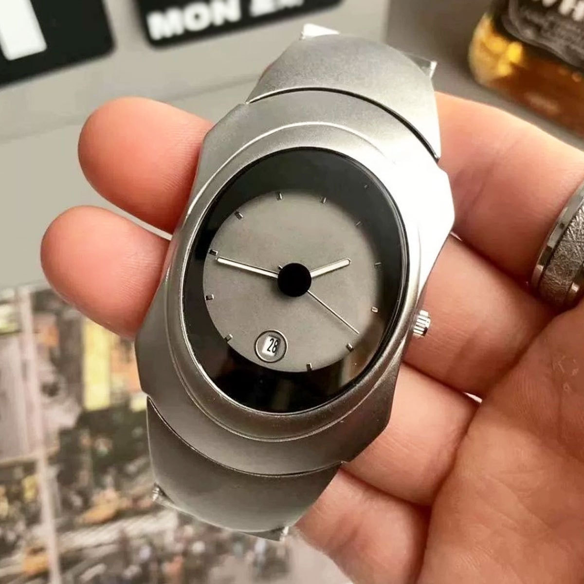 Women's Luxury Watch Calendar Waterproof Quartz Versatile