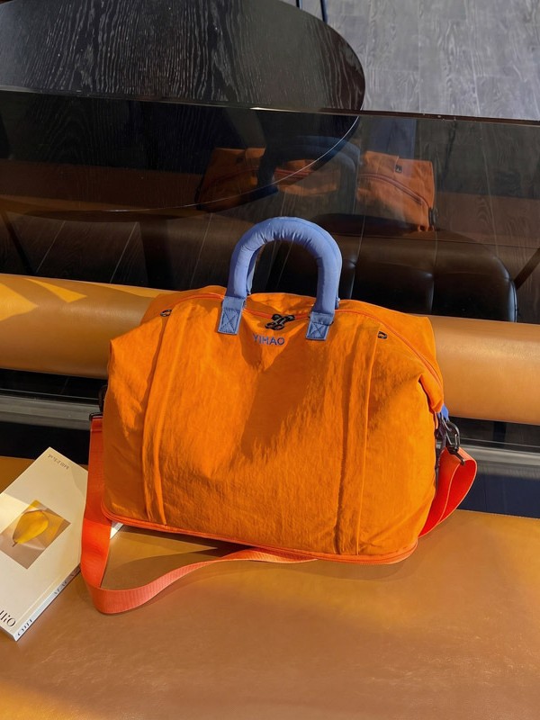 Nylon seyahat çantası, neme dayanıklı, ayakkabı bölmesi, 35L+