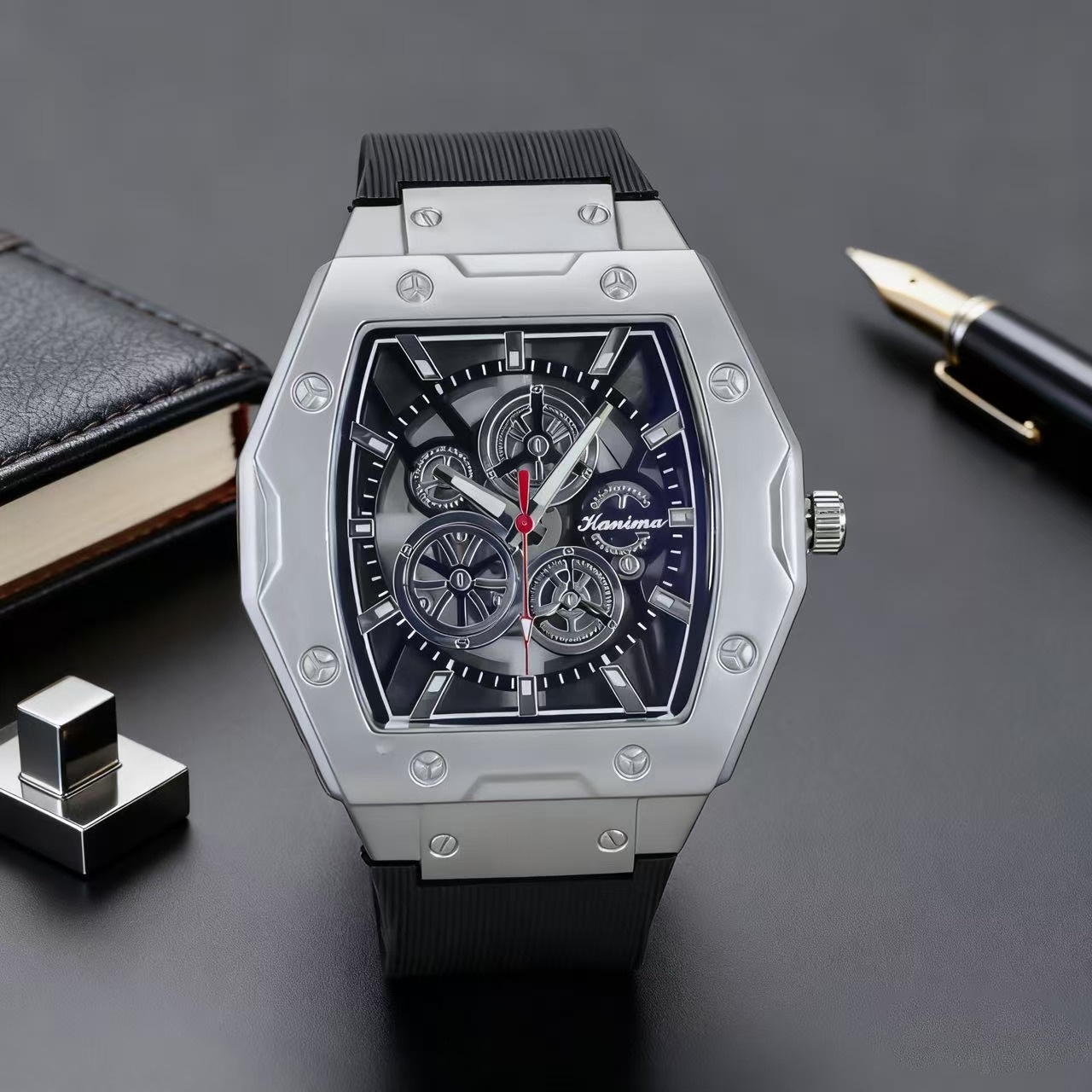 Men's quartz watch, barrel design, silicone strap, hollow dial