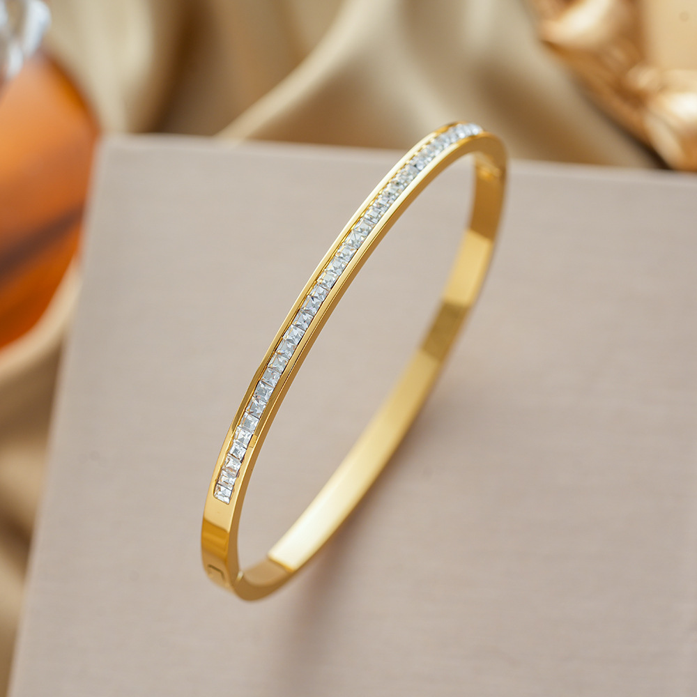 Strass-besetztes Titanzahl-Armband für Damen, offener Edelstahl, farbbeständig