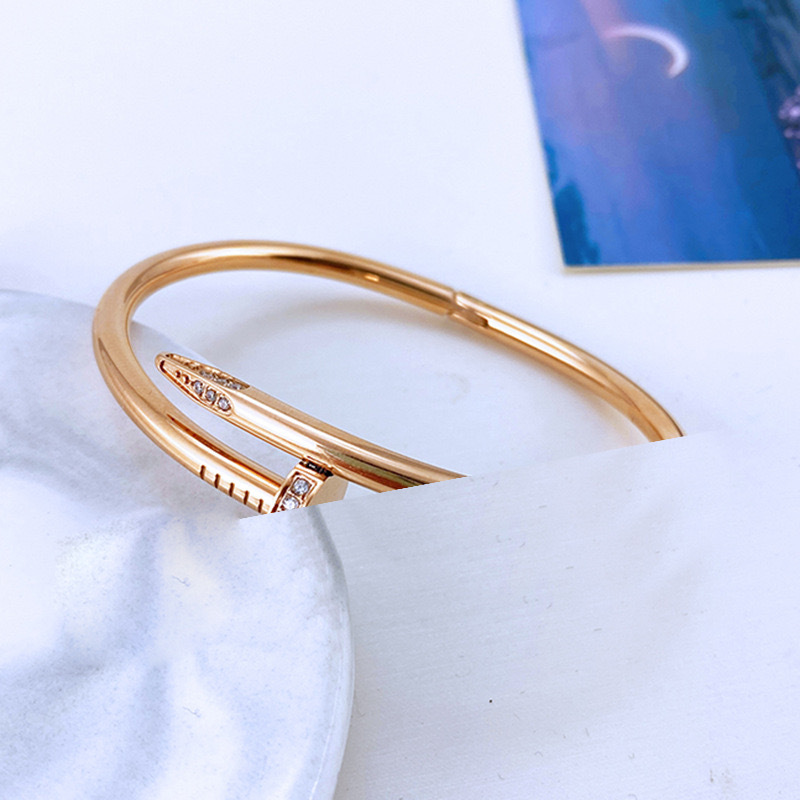 18K roségold açık çiçek bileklik titanyum çelik
