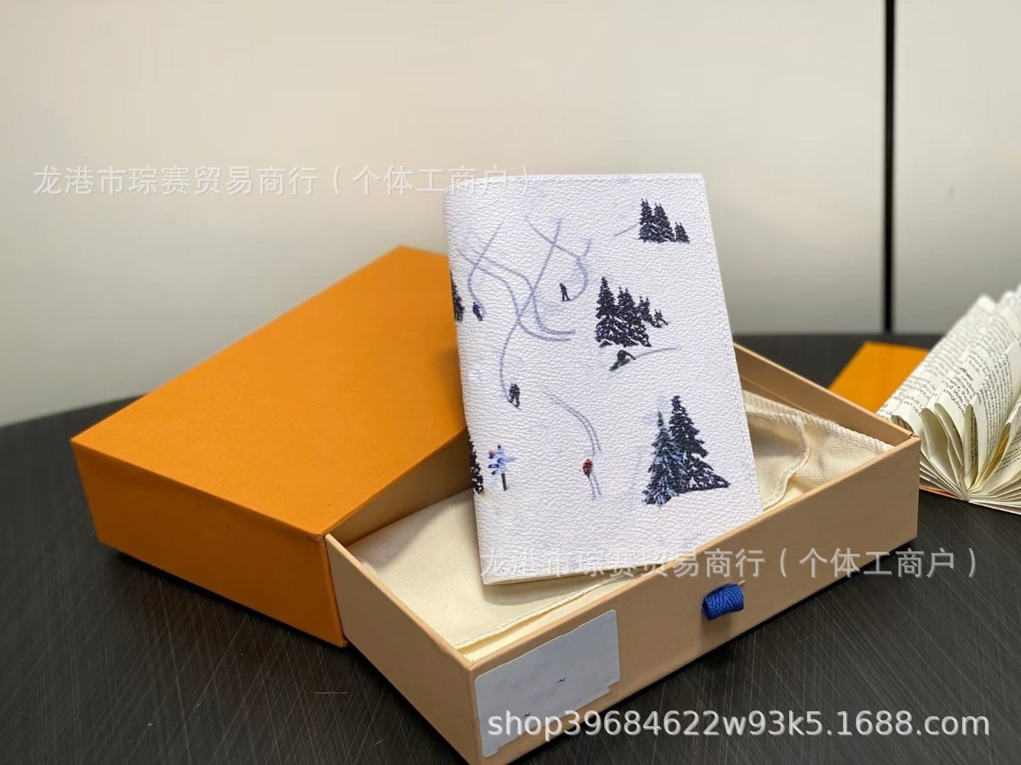 Passport holder, multi-card slots, bifold storage, portable
