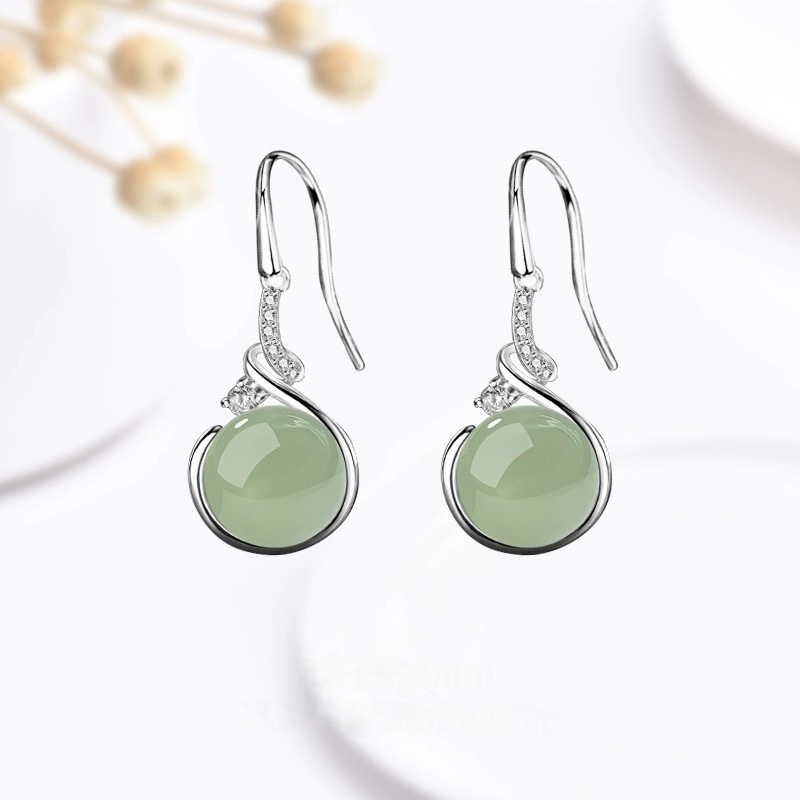Klassische Jade-Ohrringe, chinesischer eleganter Stil