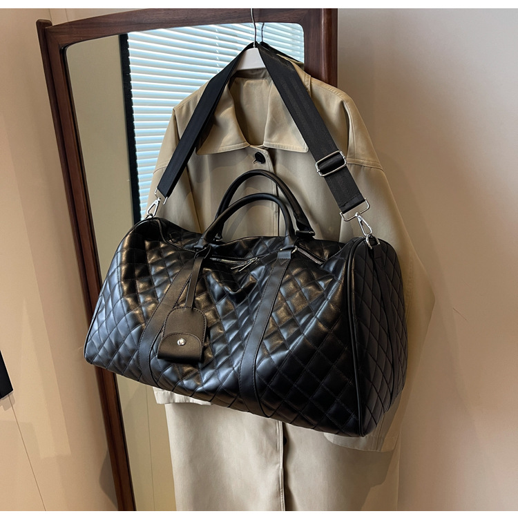Travel duffel bag PU checkered, large capacity, waterproof